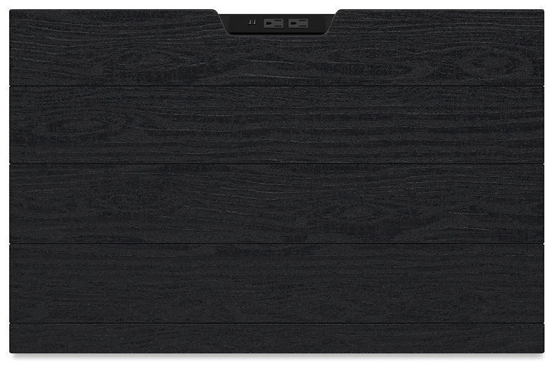 Londer Queen Panel Bed with Mirrored Dresser and Nightstand