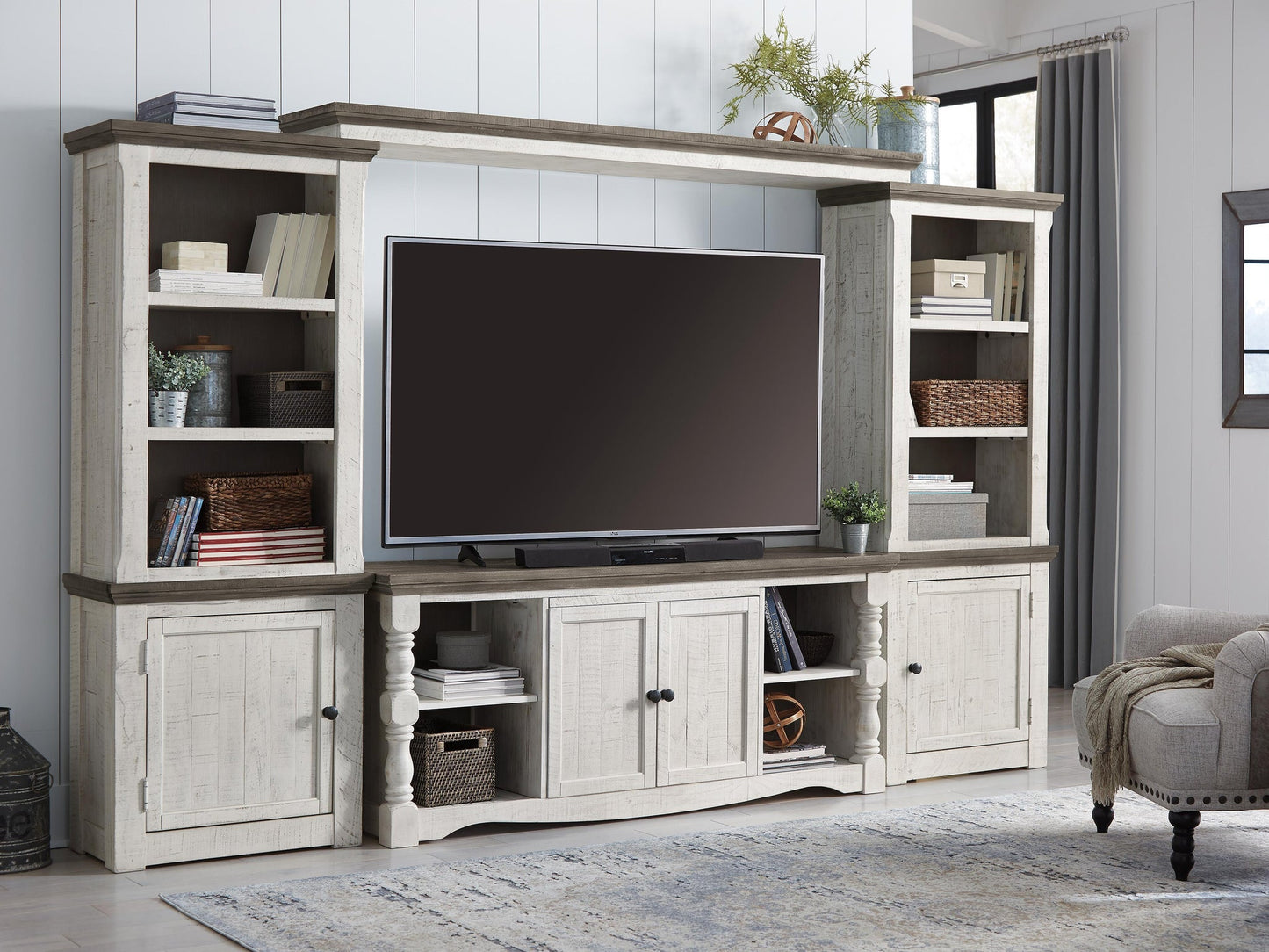 Havalance 4-Piece Entertainment Center