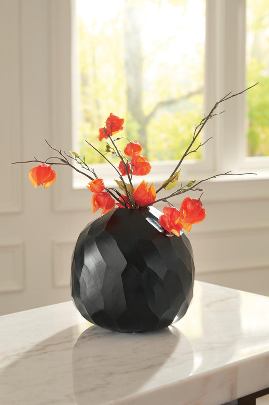 Ryanford Vase