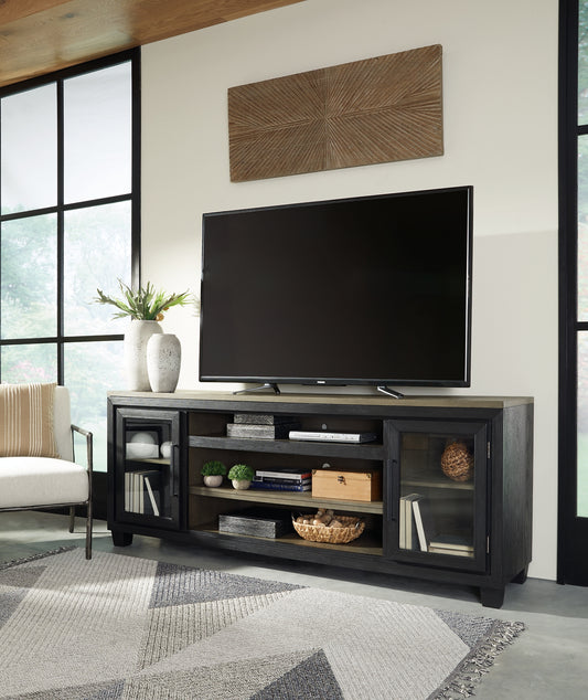 Foyland XL TV Stand w/Fireplace Option