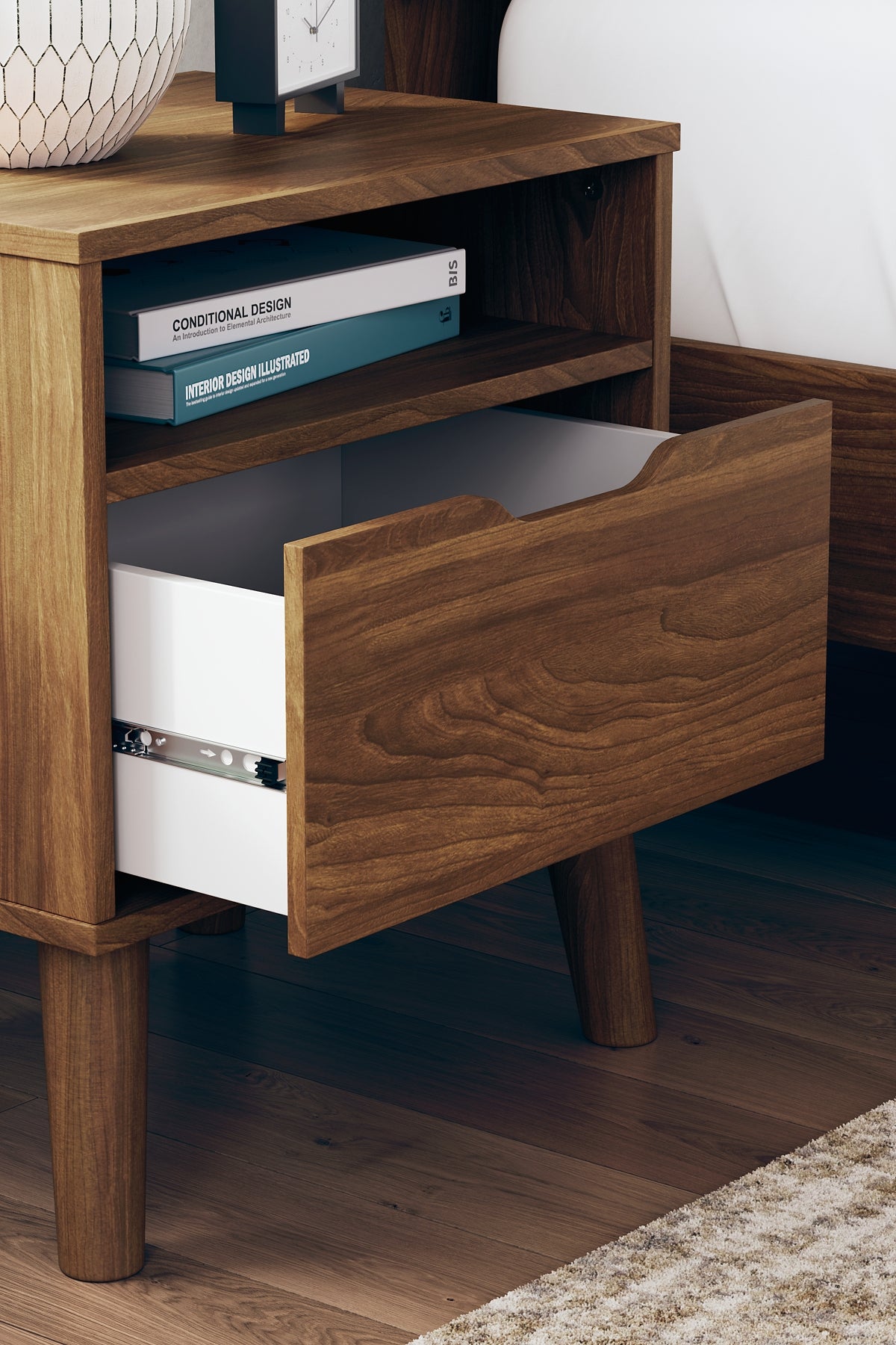 Fordmont One Drawer Night Stand